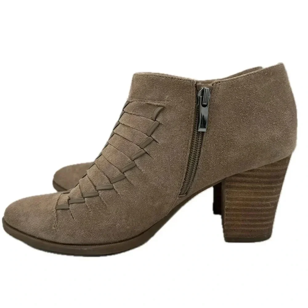 FRANCO SARTO Destiny Suede Leather Boot  Topstitch Taupe Ankle Boots Size 8.5